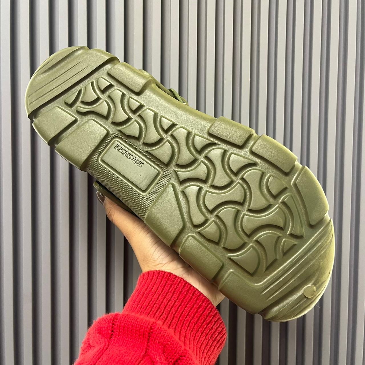 Birkenstock Birken Flow Clogs (Khaki)