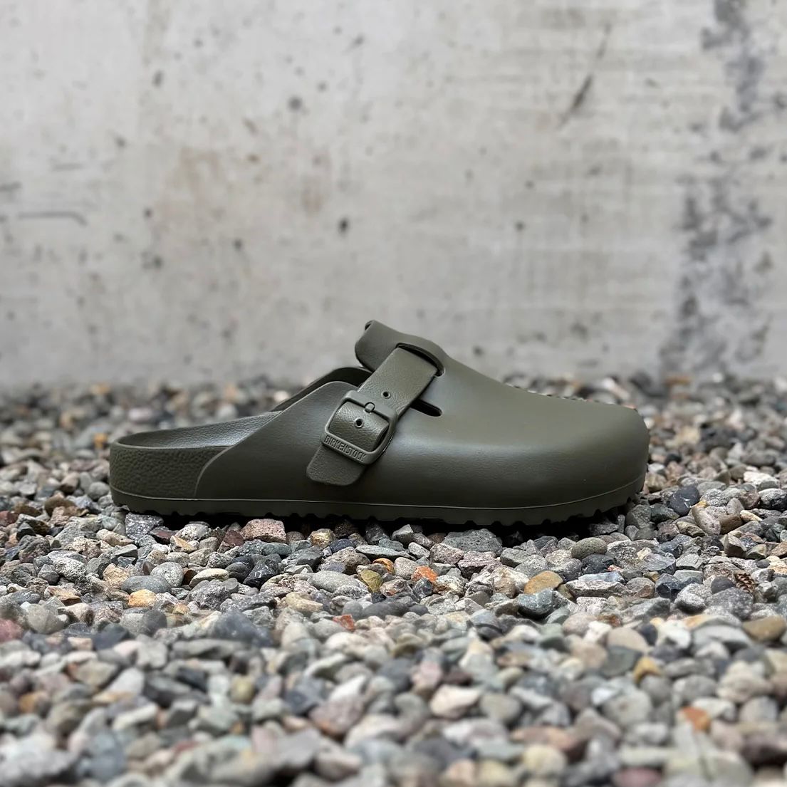 Birkenstock Boston EVA Clogs (Khaki)