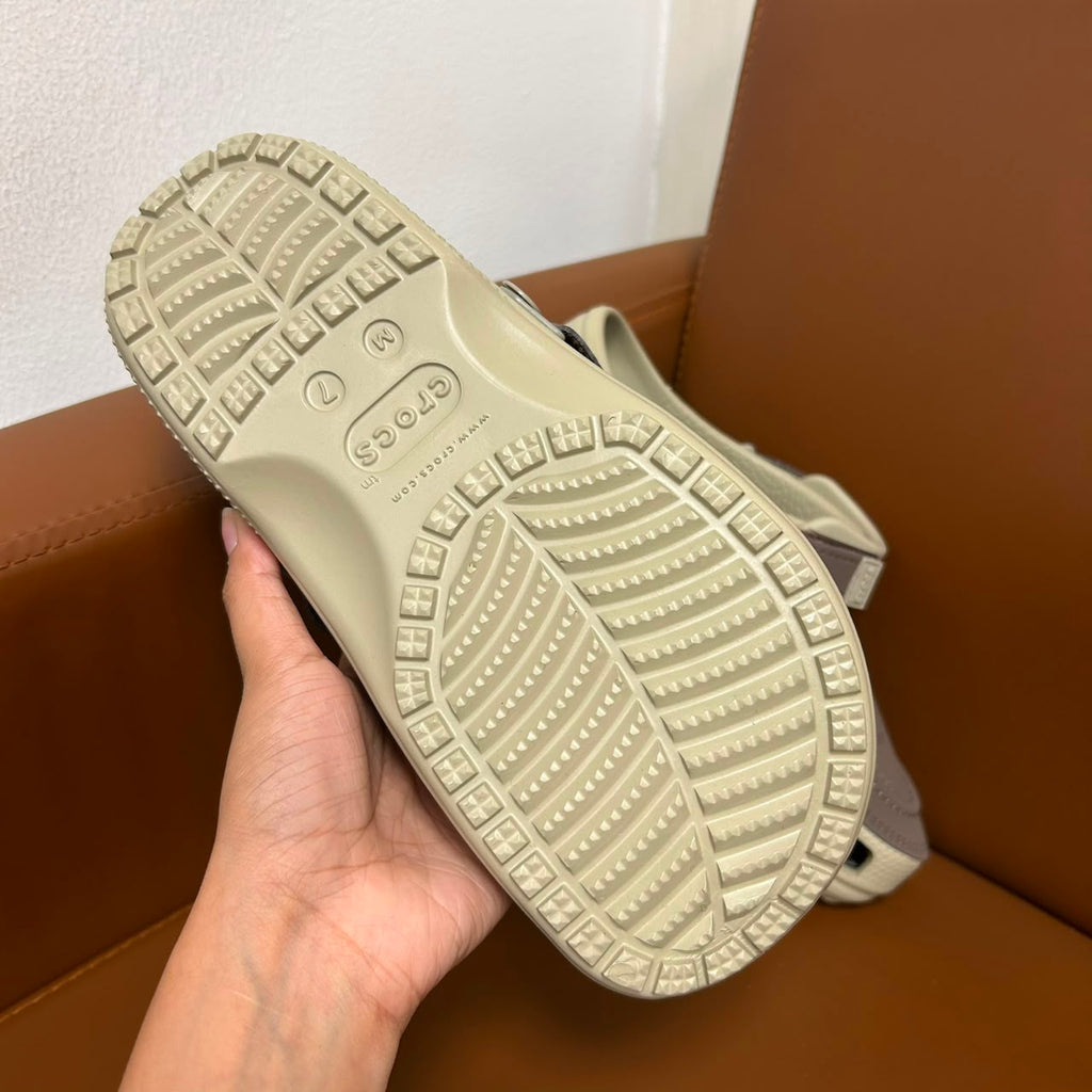 CROCS YUKON VISTA (LIGHT BROWN)