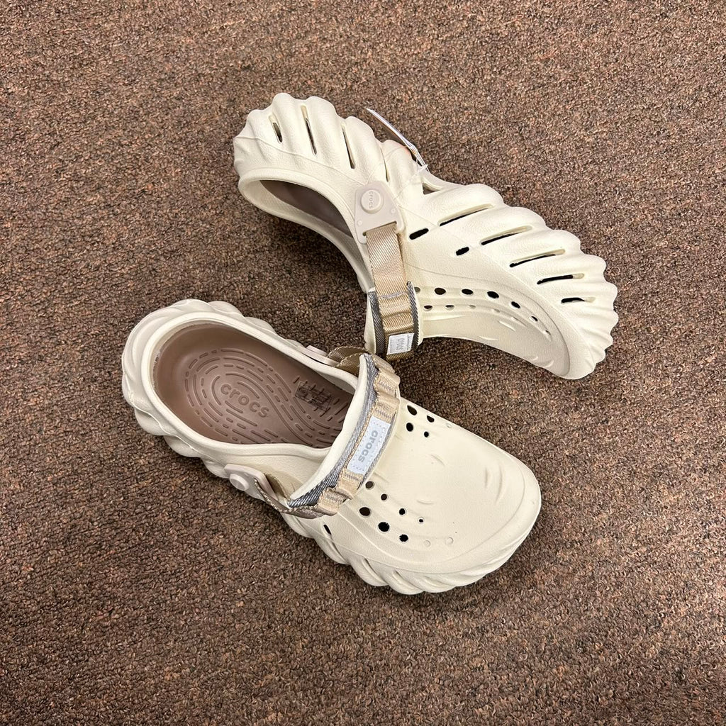 Crocs Echo Clogs(Stucco)