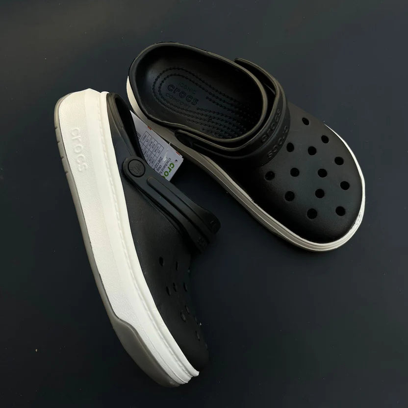 Crocs Crocband Full Force Clogs (Black)